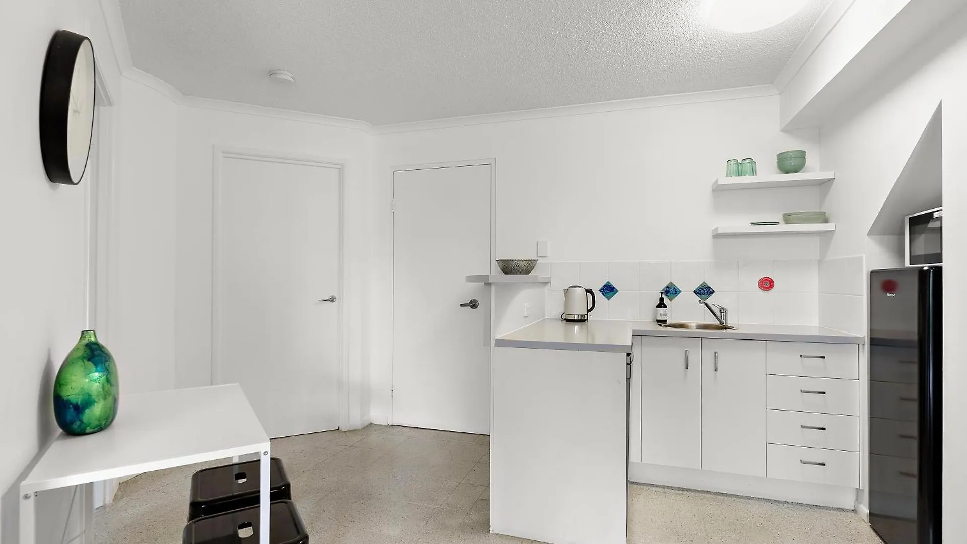 Retreat In Ground Level 1 Bedroom Unit, Noosaville Apartment